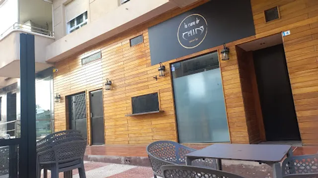 Tapas Bar La Pecera de Aguadulce