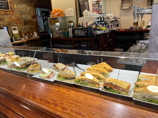 Cafetería y Restaurante Doniene