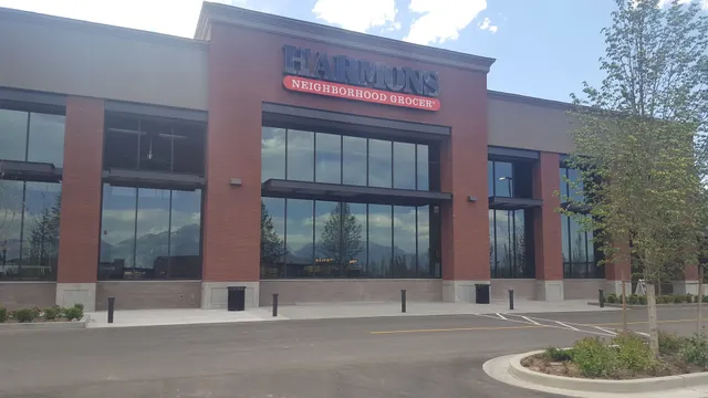 Harmons Pharmacy - Mountain View Village