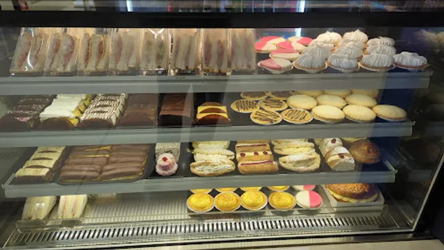 Brumby's Parkhurst Town Centre