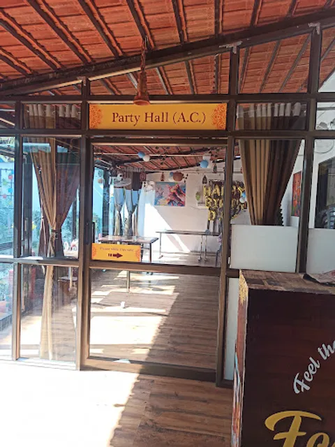 Nakoda food villa (Restaurant & fast food)