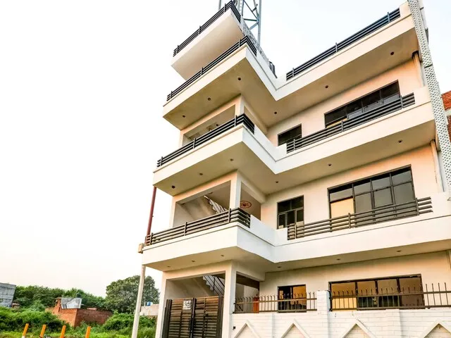 SPOT ON Ganpati Palace