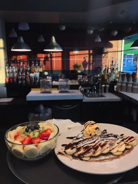 LOTUS Coffee House & Deli