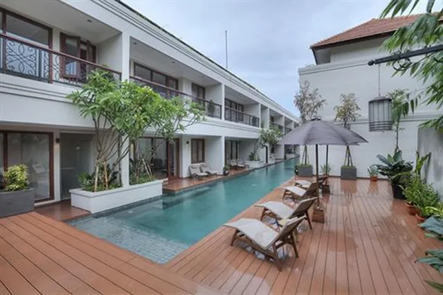 Seminyak Lagoon All Suites