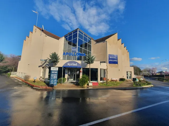 KYRIAD SAINT FARGEAU PONTHIERRY APOLLONIA