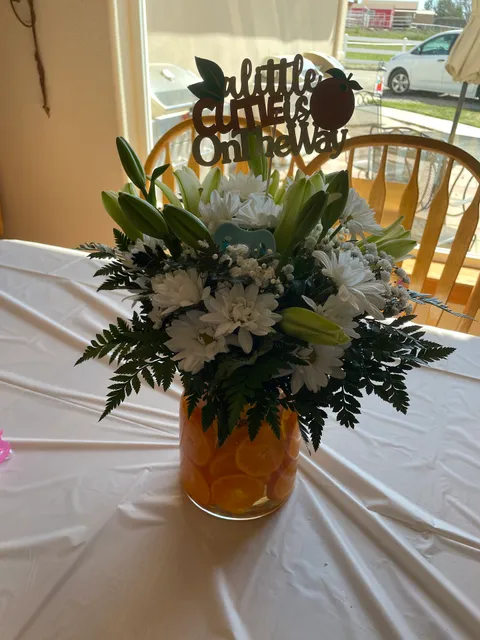 Broadway Gifts & Flowers