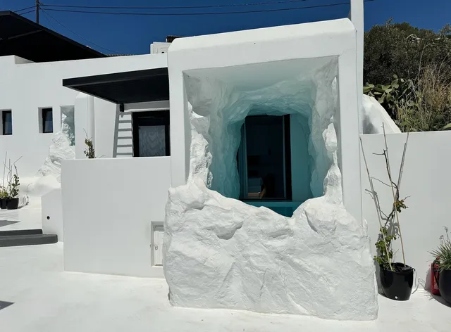 Omiros The Feelgood Hotel