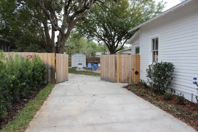 "The Shed" Historic Sanford's Premier Vacation Rental