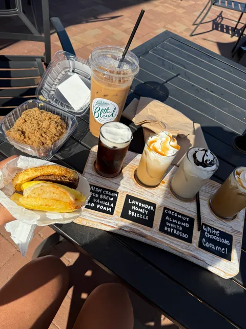 The Blend (9510) Coffee & Cocktails