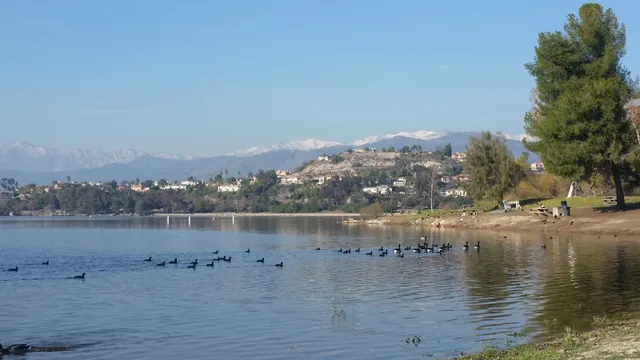 Bonelli Park East Shore Fishing Area