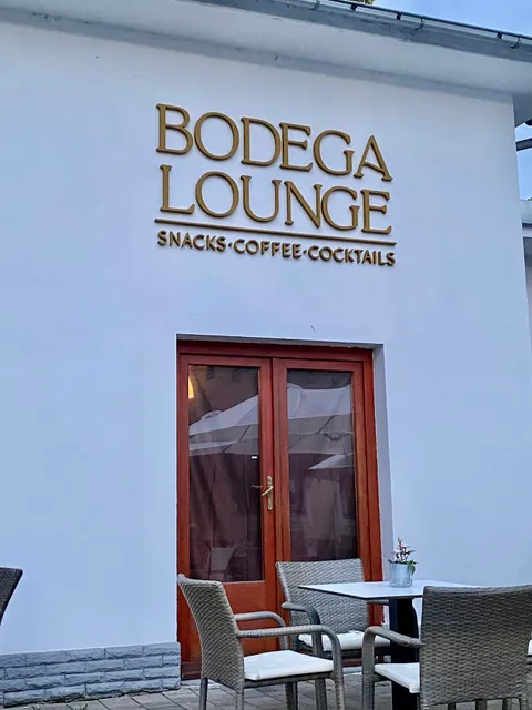 Bodega Lounge