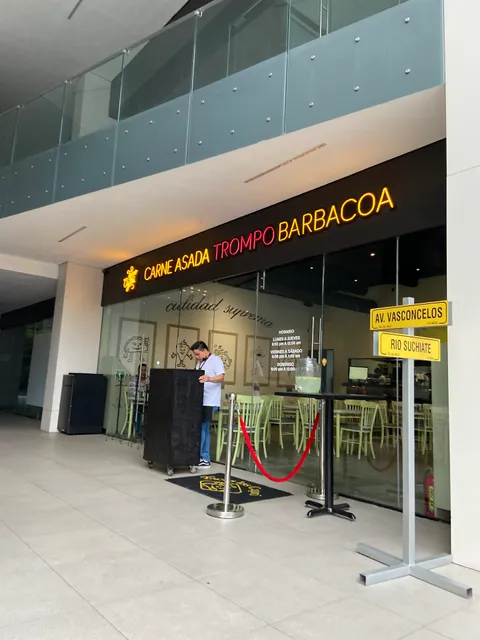 Tacos Los Capri San Pedro