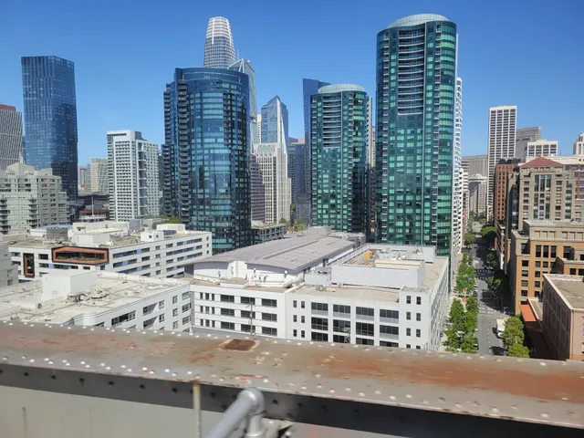 Bay Area Metro Center