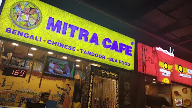 FOOD Court - Diamond Plaza Mall