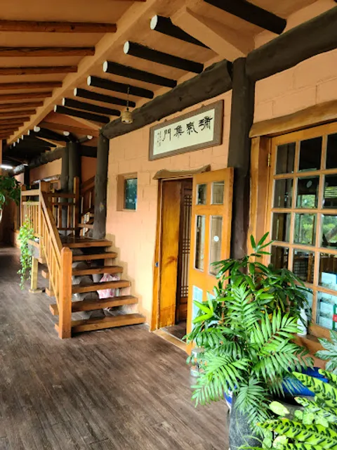 다람쥐마을한정식