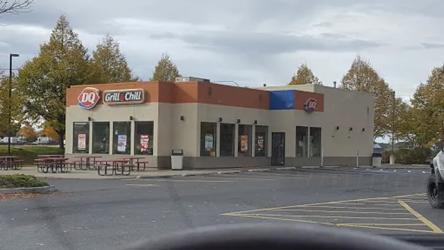 Dairy Queen Grill & Chill