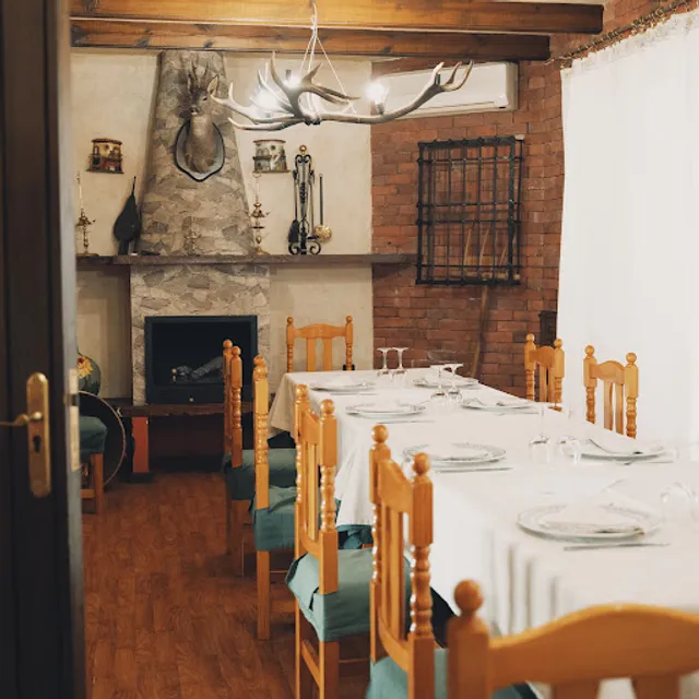 Hotel Restaurante Cuatro Caminos