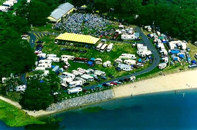 Thomas Point Beach & Campground