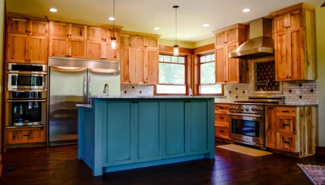 Authentic Woodcraft, Inc.