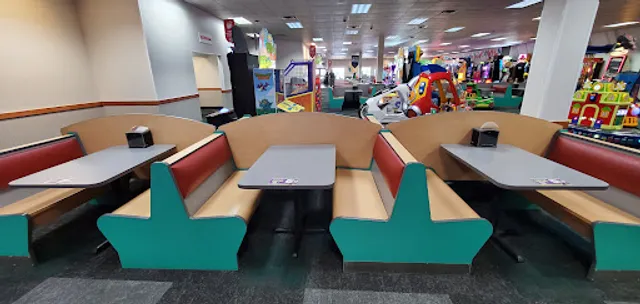 Chuck E. Cheese