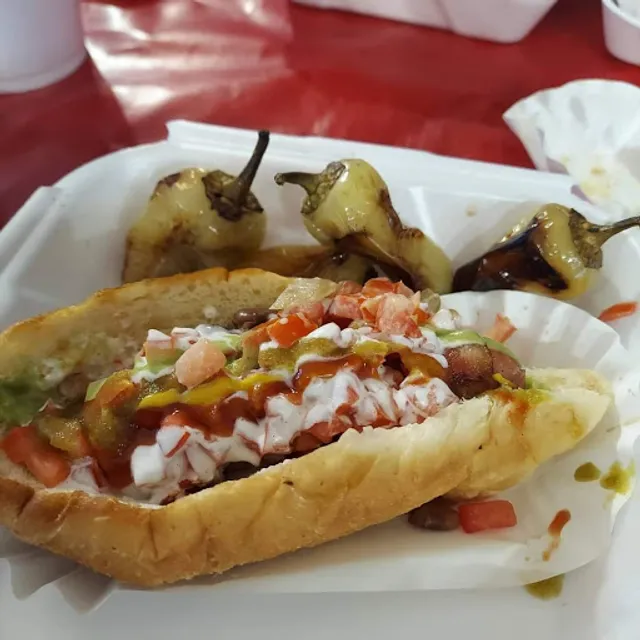La Pasadita Hot Dogs