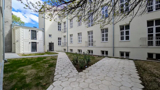 Polpo Apartments B&B - NOCLEGI ZE ŚNIADANIEM, APARTAMENTY RODZINNE, NOCLEGI BIZNESOWE