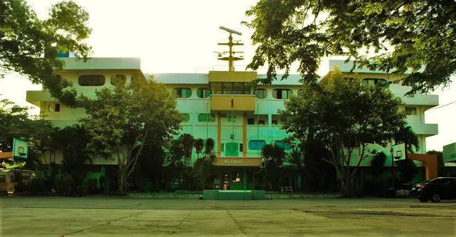 John B. Lacson Colleges Foundation – Bacolod