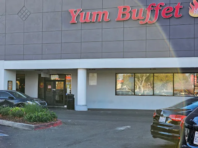 Yum Buffet & Grill