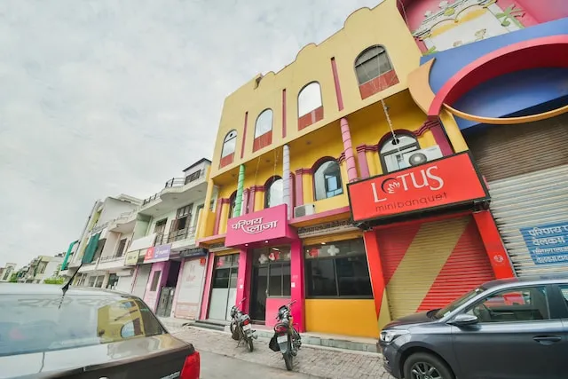 OYO 46081 Hotel Parinay Inn