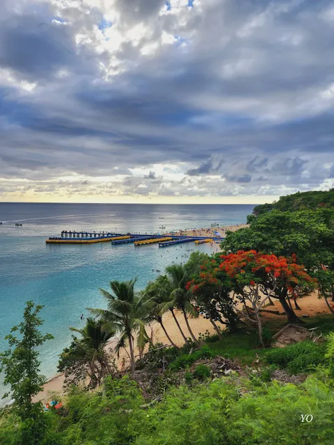Mirador Playa Crash Boat