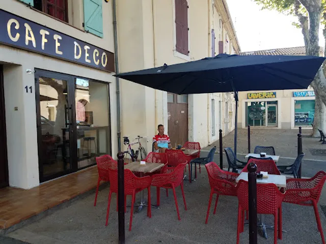 Cafe Deco