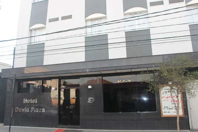 David Plaza Hotel