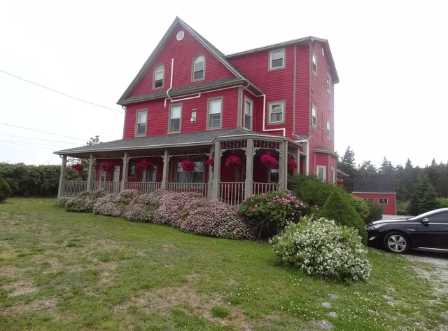 Cranberry Cove Inn