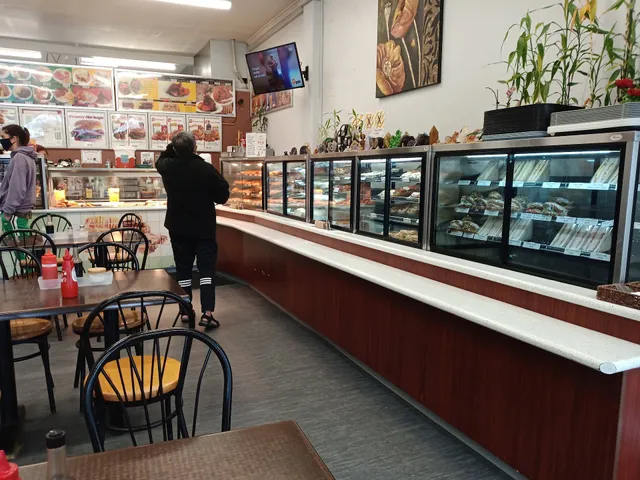 Town and Country Cafe