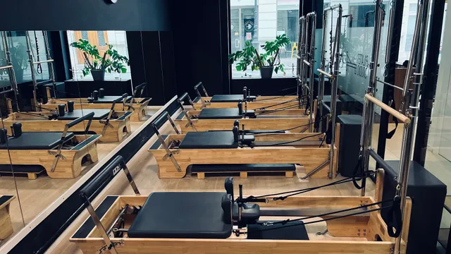 Stone Reino - Pilates reformer & Fisio
