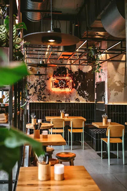 PHO - Noodlebar (Zoo)