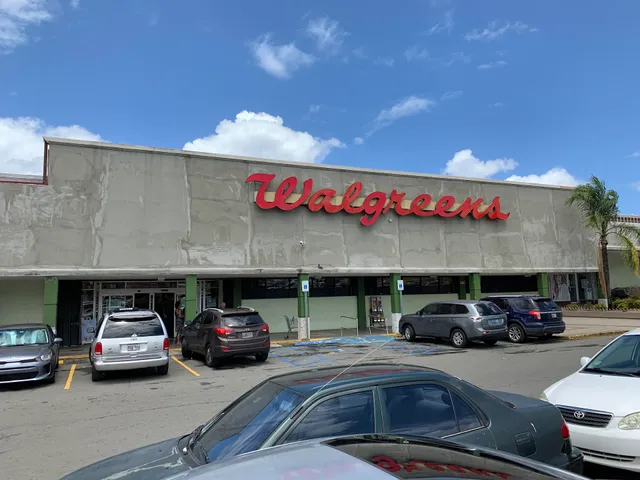 65 de Infantería Shopping Center