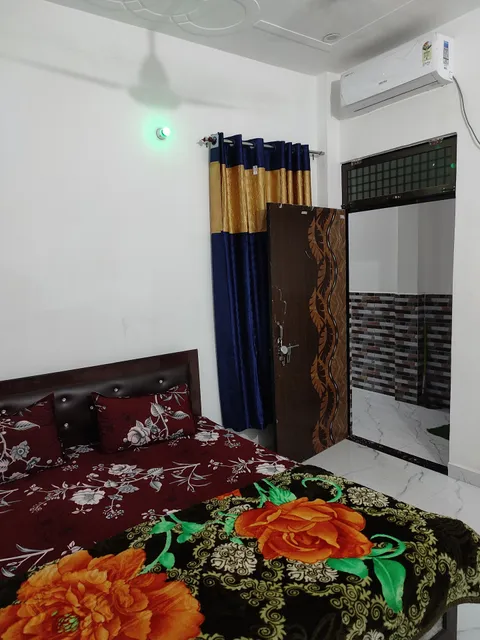 Shanti palace Ayodhya