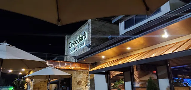 Cheddar's Scratch Kitchen