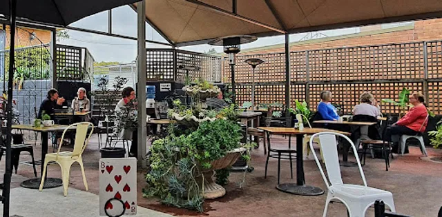 VK Everydays Beaudesert