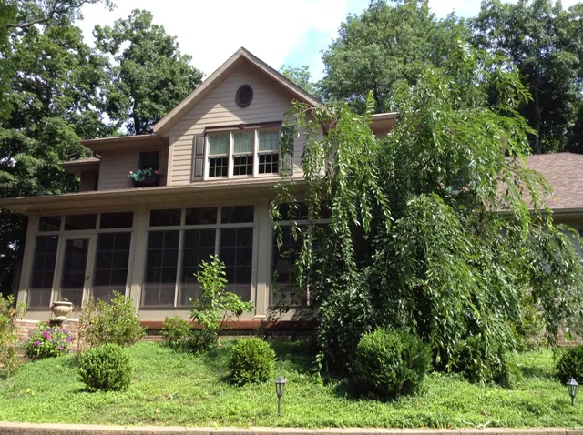 Blossom White Bed and Breakfast