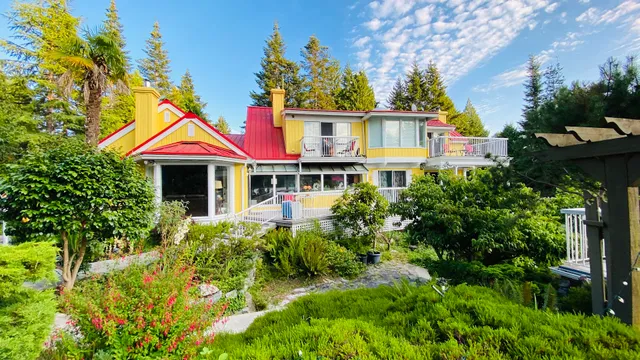 Madeira Park Ocean Villa