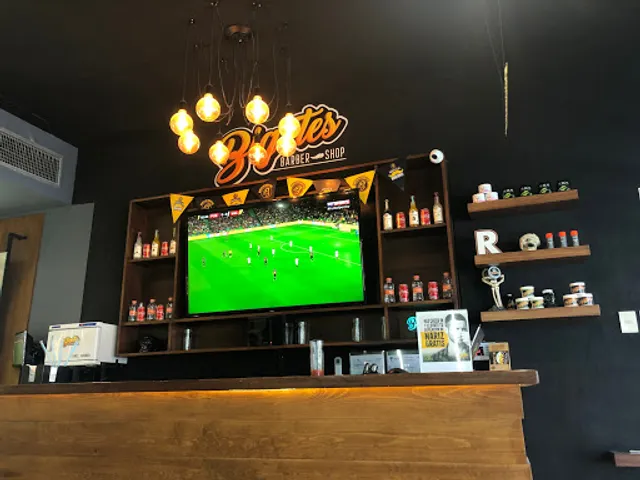 Zona Bigotes Barber Shop