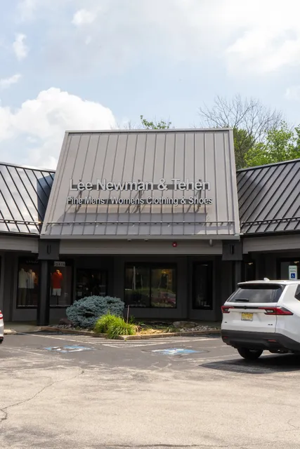 Lee Newman Fine Clothing