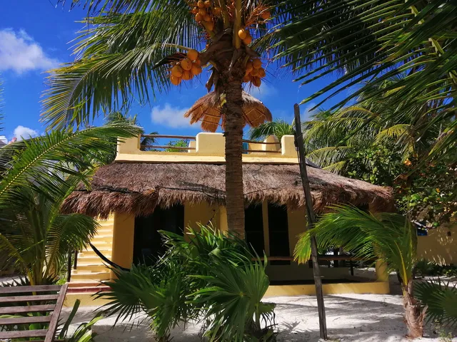 Hotel Restaurant Maya Luna