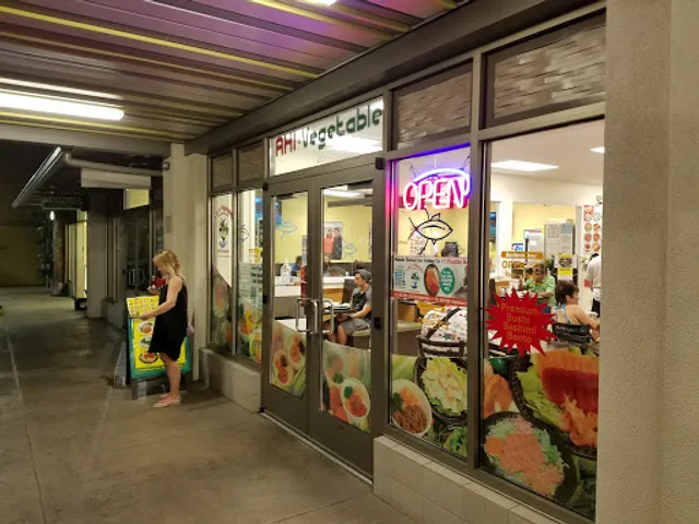 Ahi and Vegetable - Kapalama