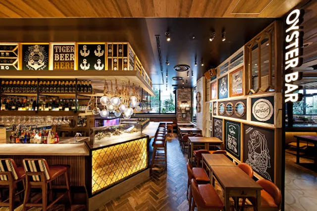 Oyster Bar Wharf Shinjuku NEWoMan