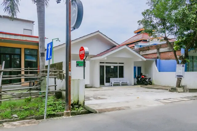 OYO 90292 Griya Merbotan