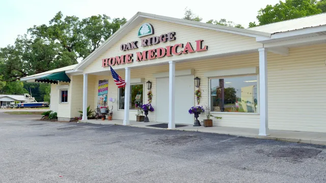 Oak Ridge Deli & Gift Shop