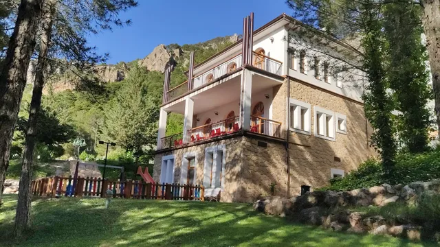 RESIDENCIA TIEMPO LIBRE DE SILES